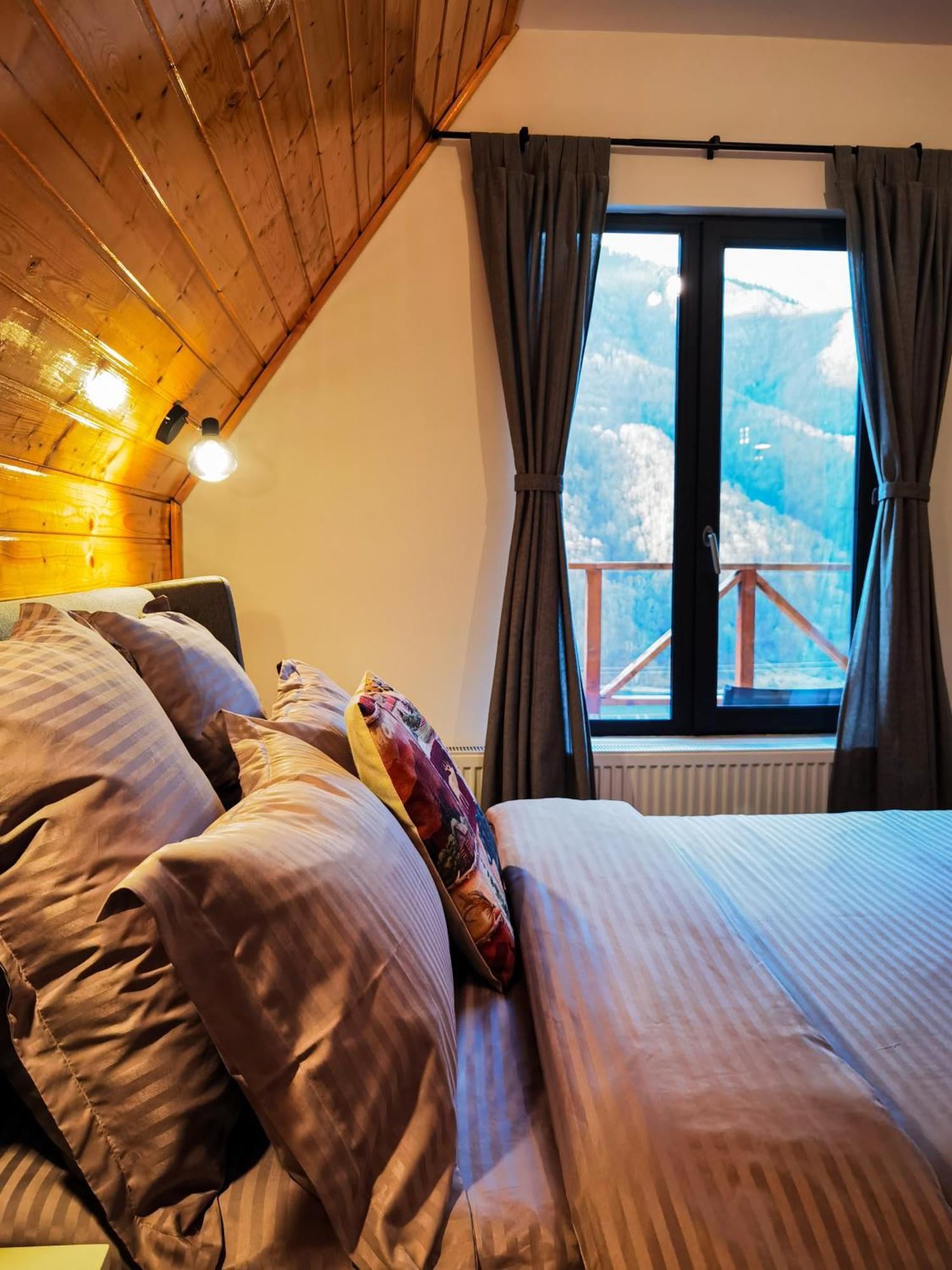 Wild Cabin Malaia Exteriér fotografie