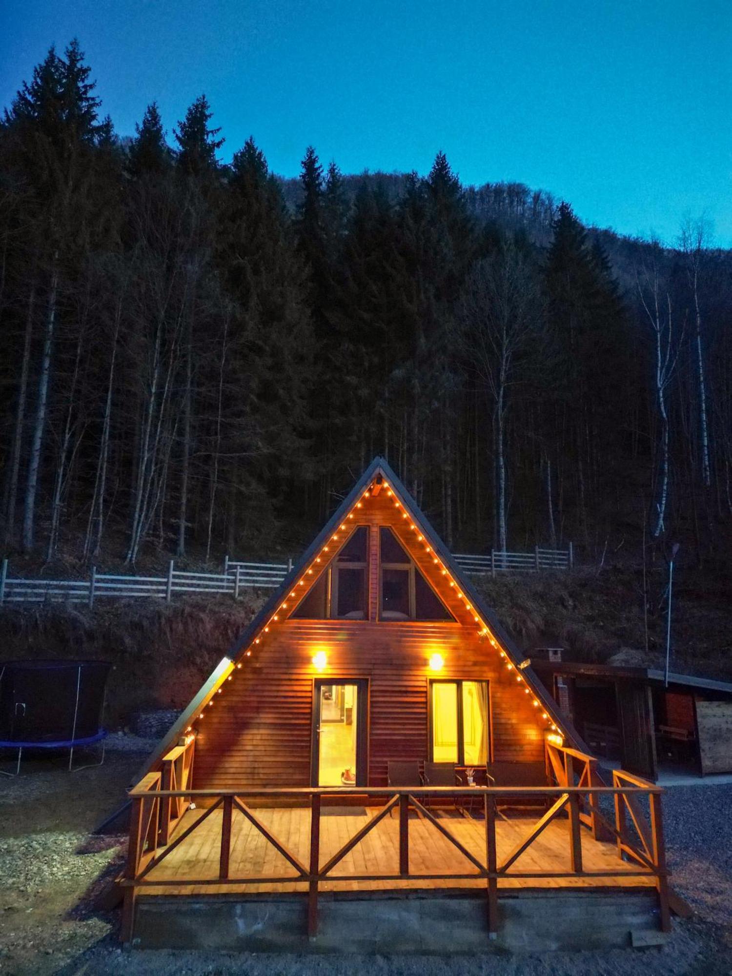 Wild Cabin Malaia Exteriér fotografie